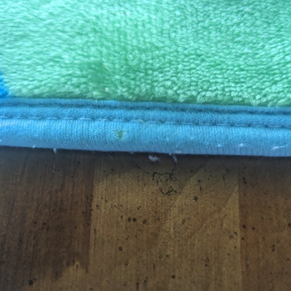 San Marcos Barney Blanket - Picture 3 of 14